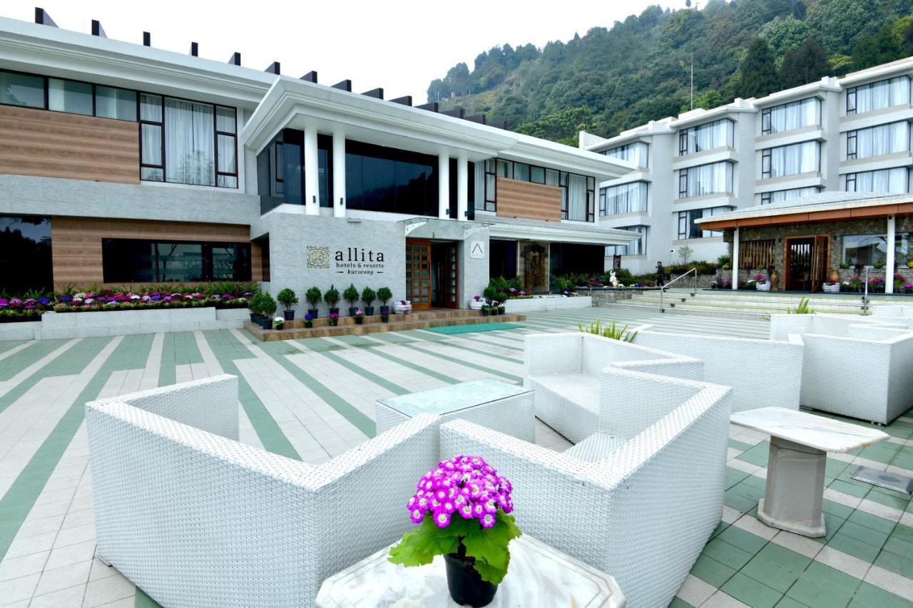 Allita Hotel & Resorts Kurseong Luaran gambar